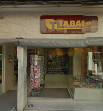 Fachada de Estanc i Cava de Puros Gibert en Malgrat de Mar